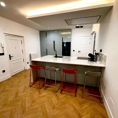 Daire Atuaire Centro Historico Con Vistas A La Moneda Azul Parking Incluido Burgo